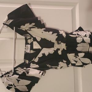 Sienna Sky Top SIZE S NWT